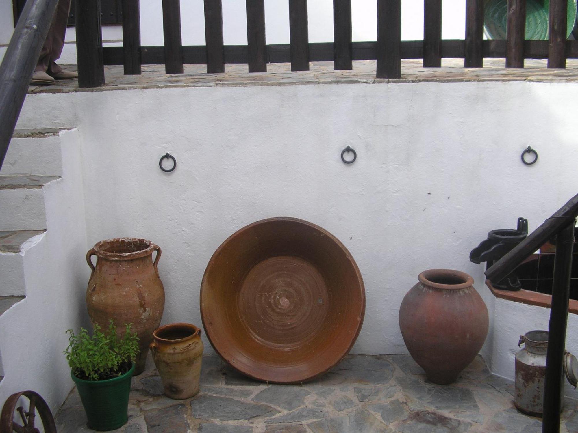 Gasthaus Casa Rural Y Restaurante Casa Adriano Alanís Exterior foto